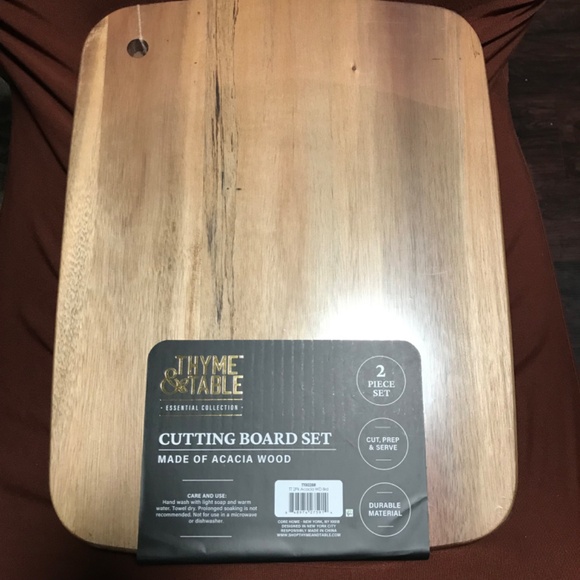 Thyme&Table Cutting Board Set New - Picture 8 of 11
